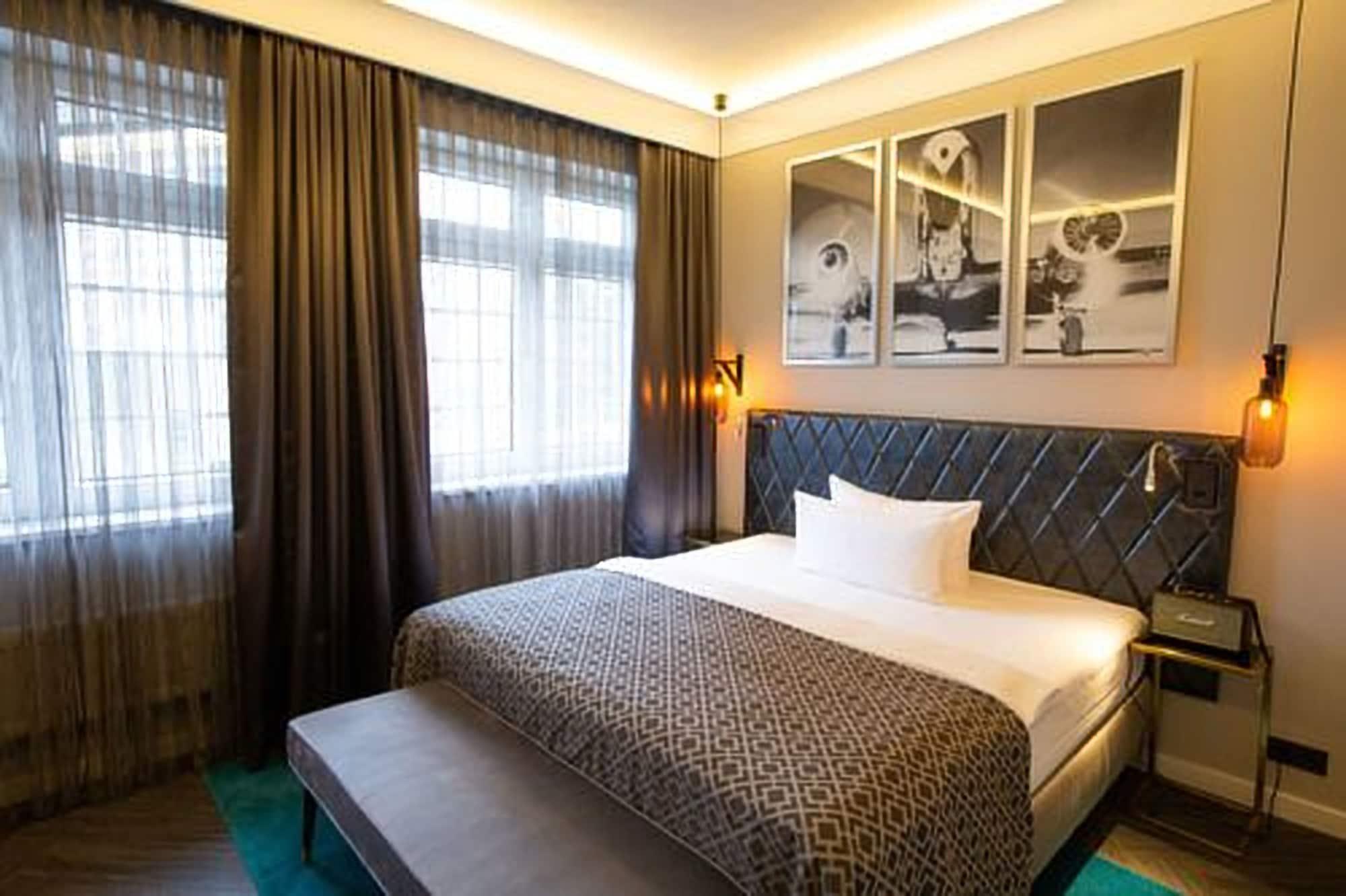 Boutique Hotel Poppenbuetteler Hof ฮัมบูร์ก ภายนอก รูปภาพ